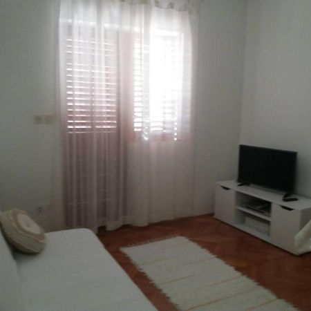 ילסה Apartment Groundfloor מראה חיצוני תמונה